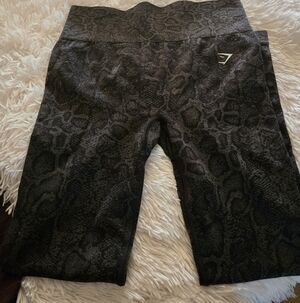 Gymshark Dark Snake-Print Leggings - Black
